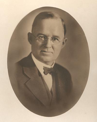 Geo. E. McIninch: 1922-1924